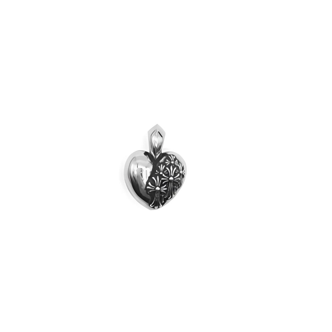 99新 Chrome Hearts/克罗心 新款925银爱心吊坠