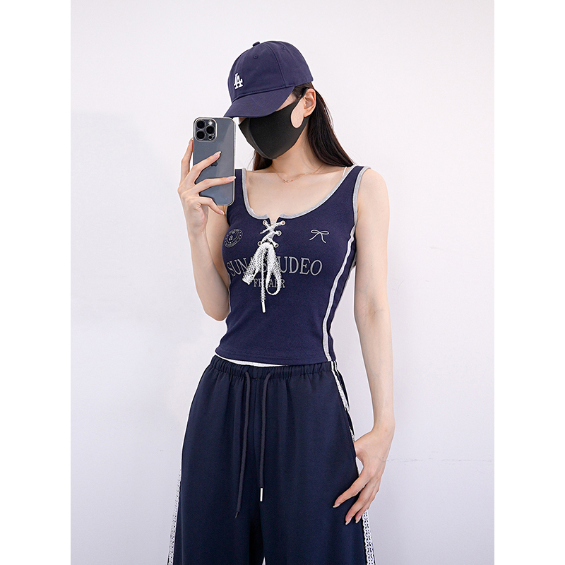 2025夏季新款字母背心女时尚蕾丝边ins设计感无袖运动显瘦上衣女t