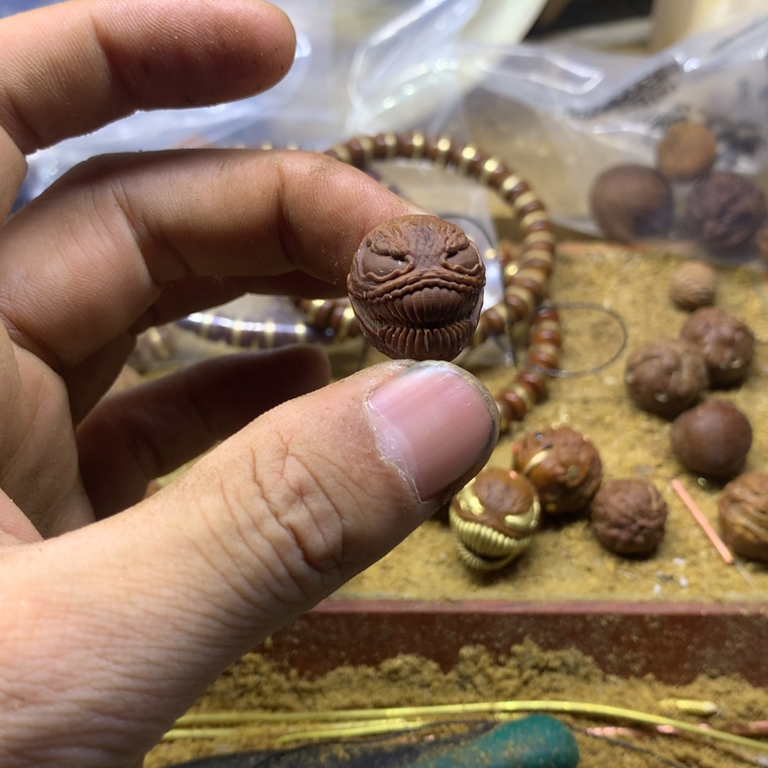 z***i吊坠紫金鼠毒液素