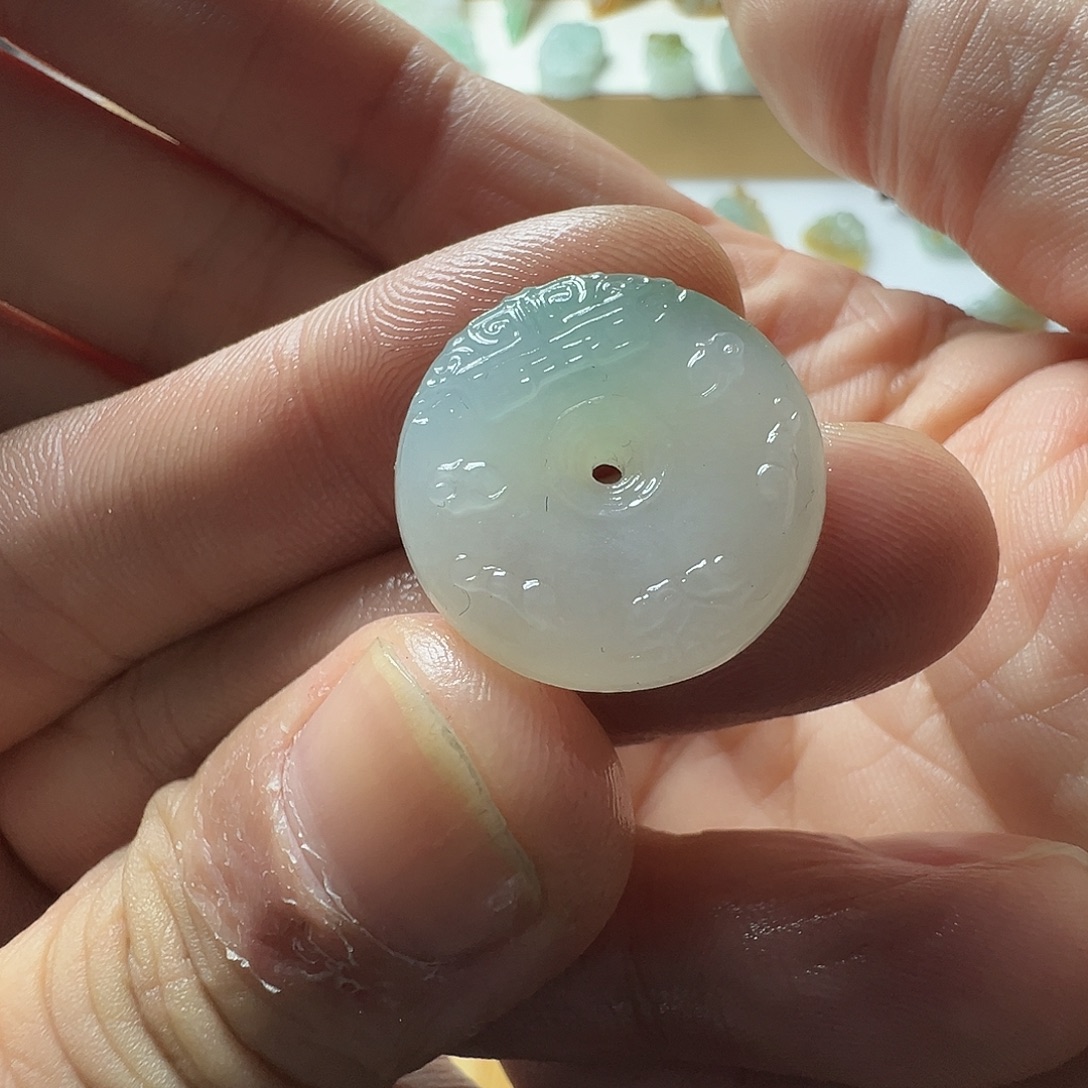 定制翡翠未镶嵌仿古扣