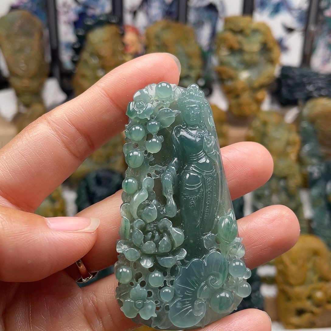 翡翠未镶嵌颈饰天然翡翠a货观音