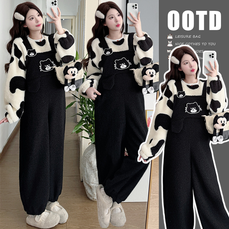 孕妇背带裤加绒加厚冬季新款爆款时尚减龄连体裤宽松大码外穿长裤