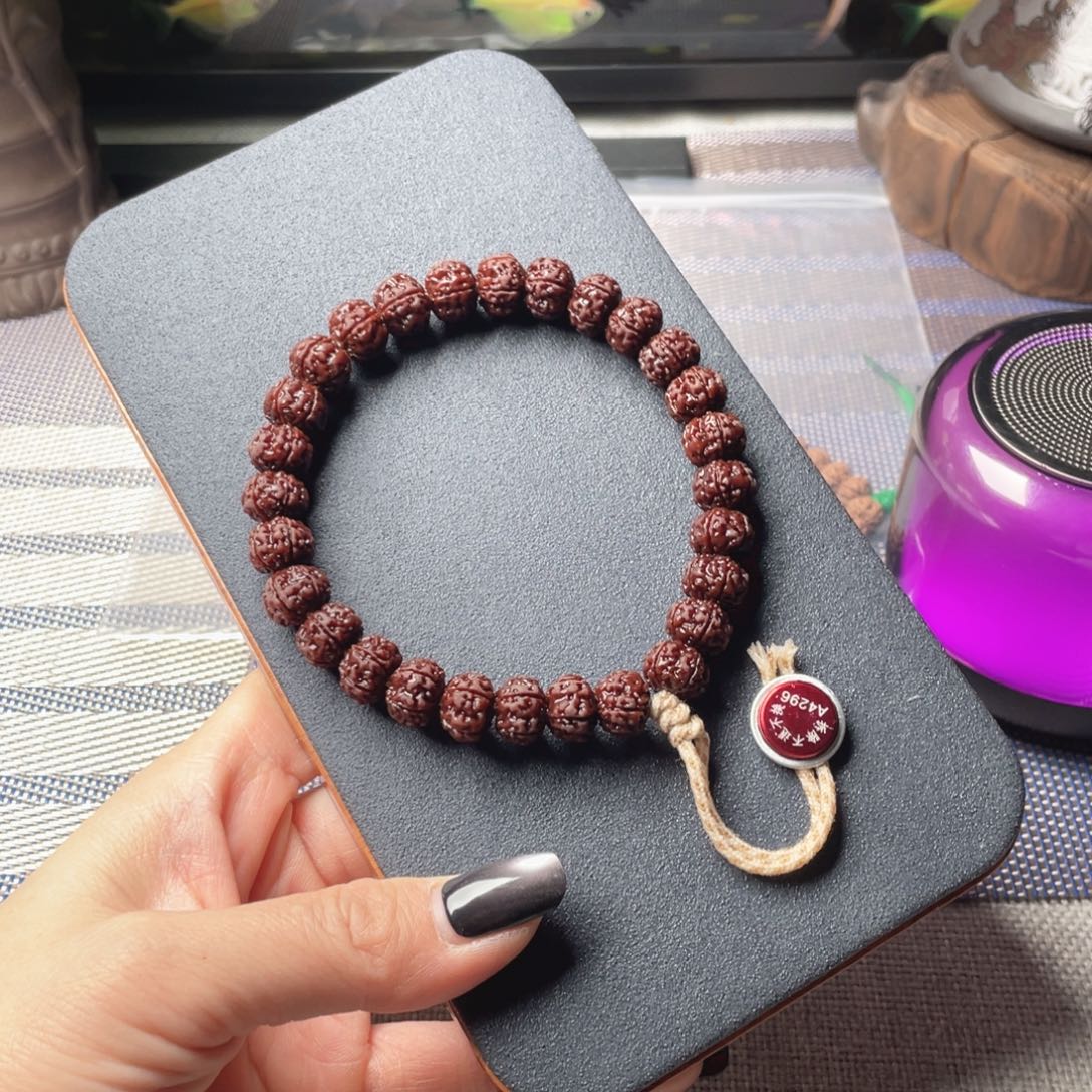 吊坠金刚菩提老树