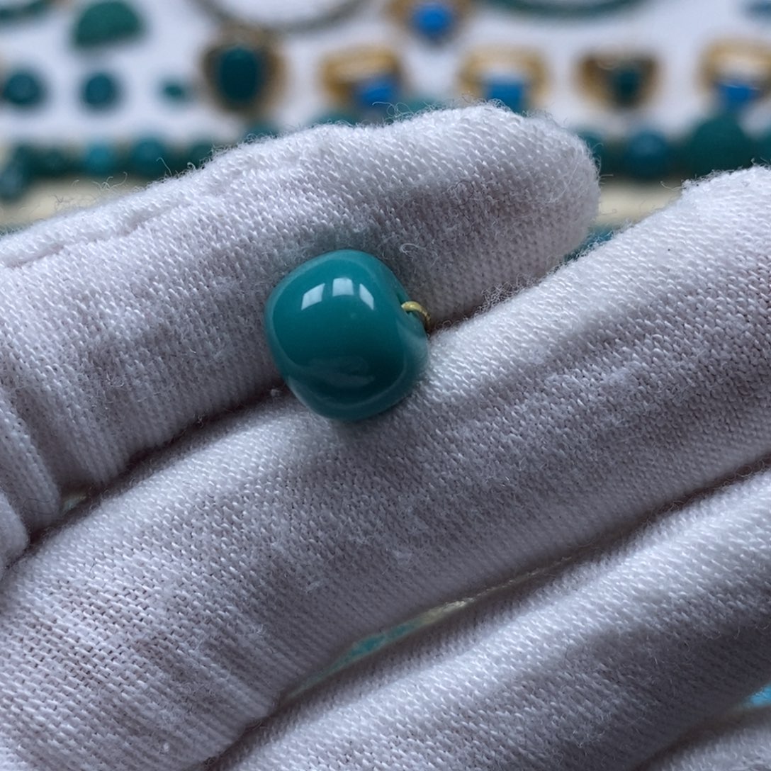 绿松石未镶嵌珠宝奇石9.8mm