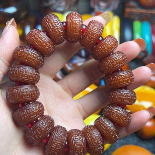 琥珀手串未镶嵌蜜蜡