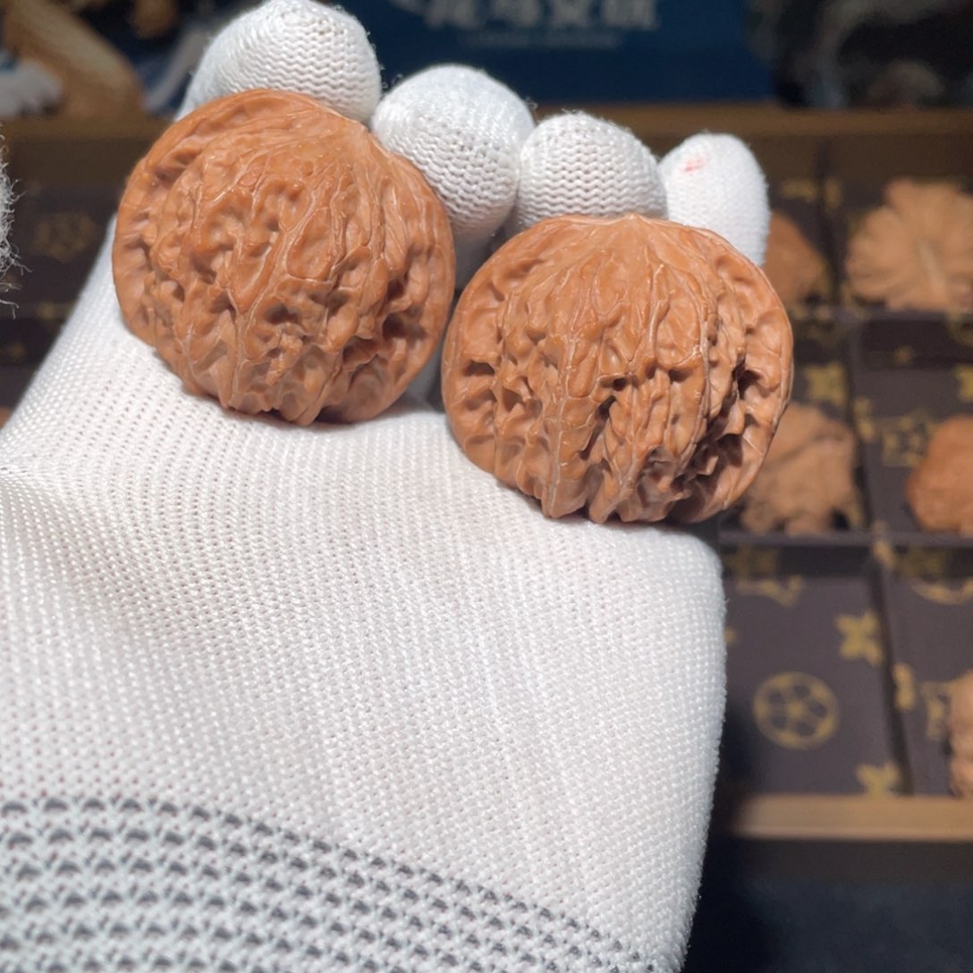 桃核吊坠磨盘 编号412