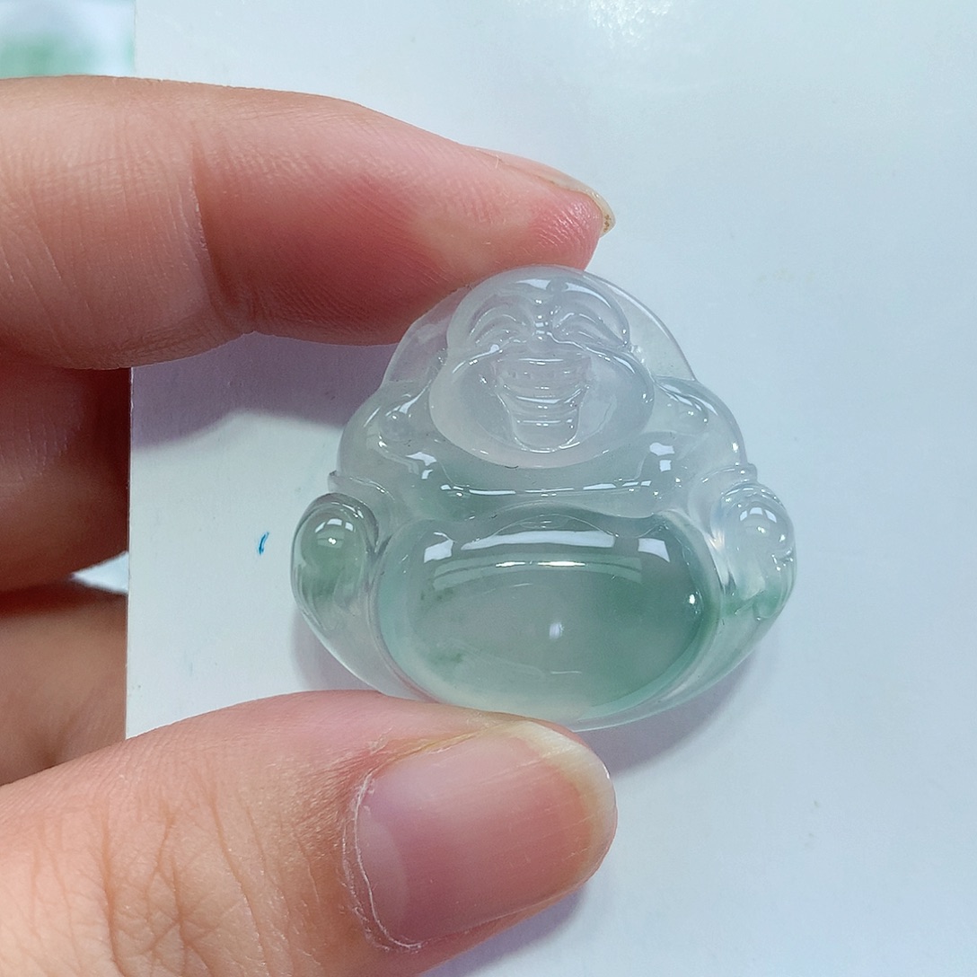 颈饰未镶嵌翡翠佛