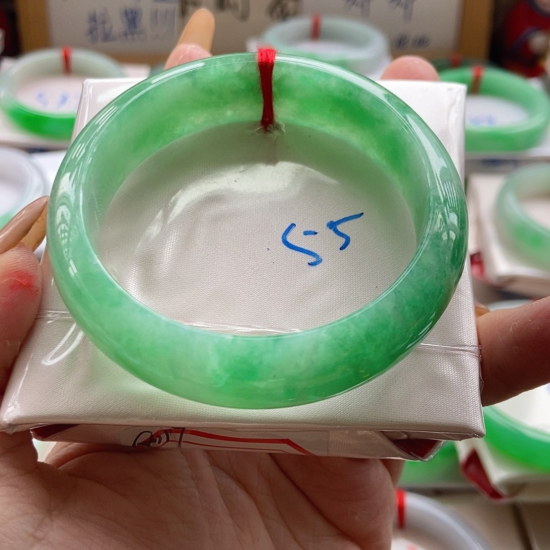 未镶嵌手镯翡翠10号