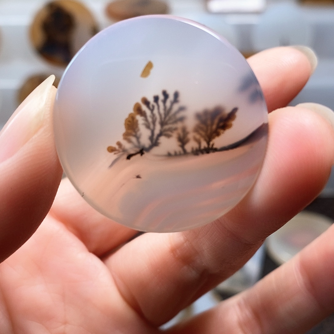 用***6玛瑙/玉髓合金珠宝奇石