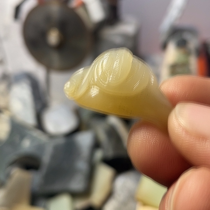 和田玉未镶嵌珠宝奇石