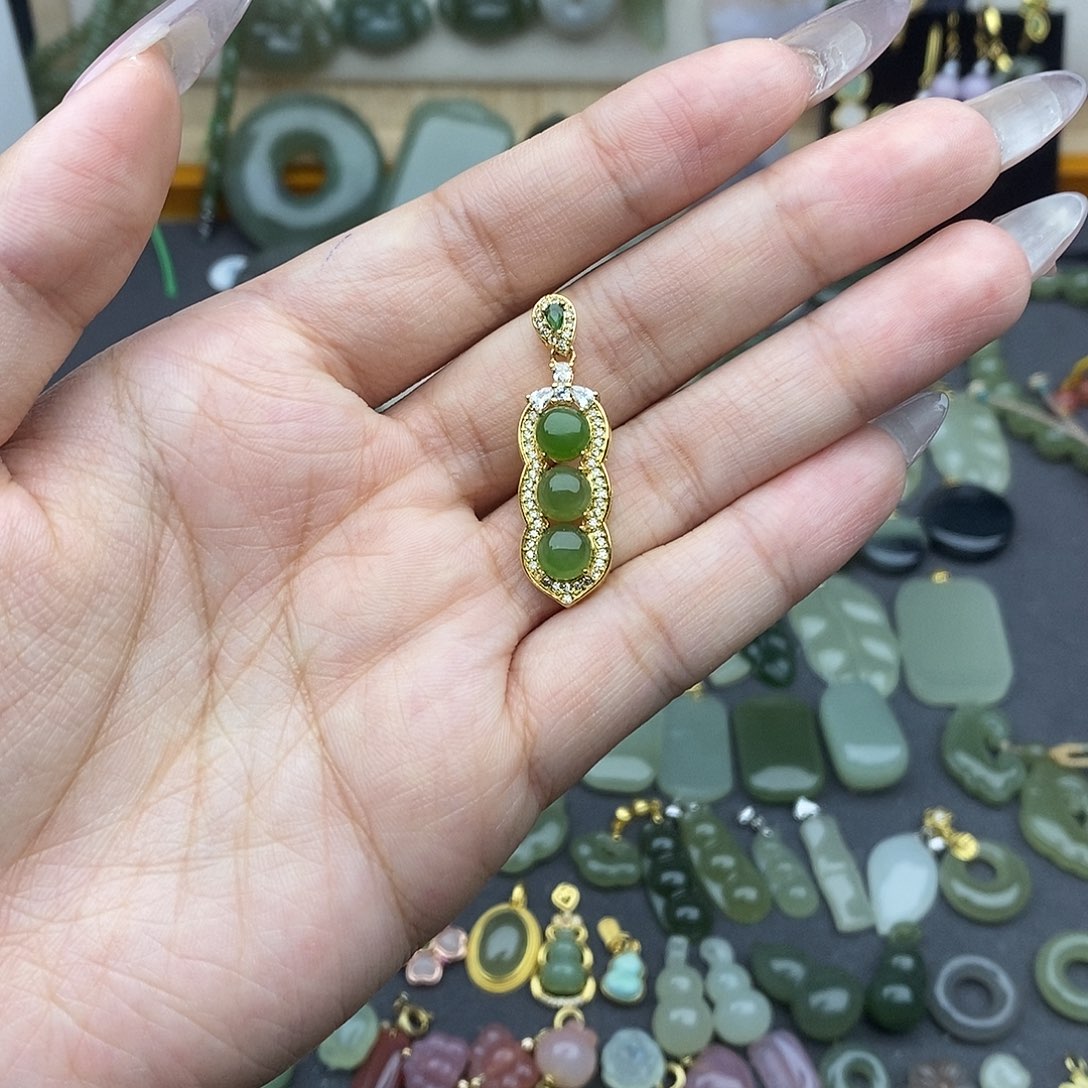 和田玉吊坠(不含链)银S925镶嵌