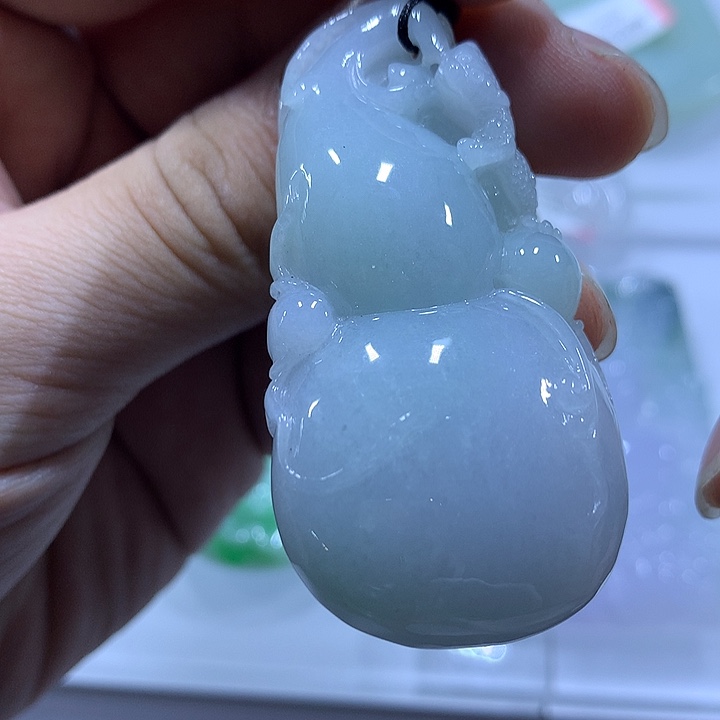 翡翠未镶嵌颈饰天然翡翠A货吊坠