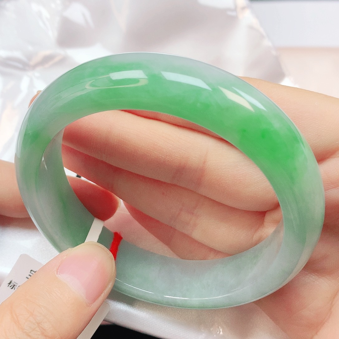 未镶嵌手镯翡翠抖音561