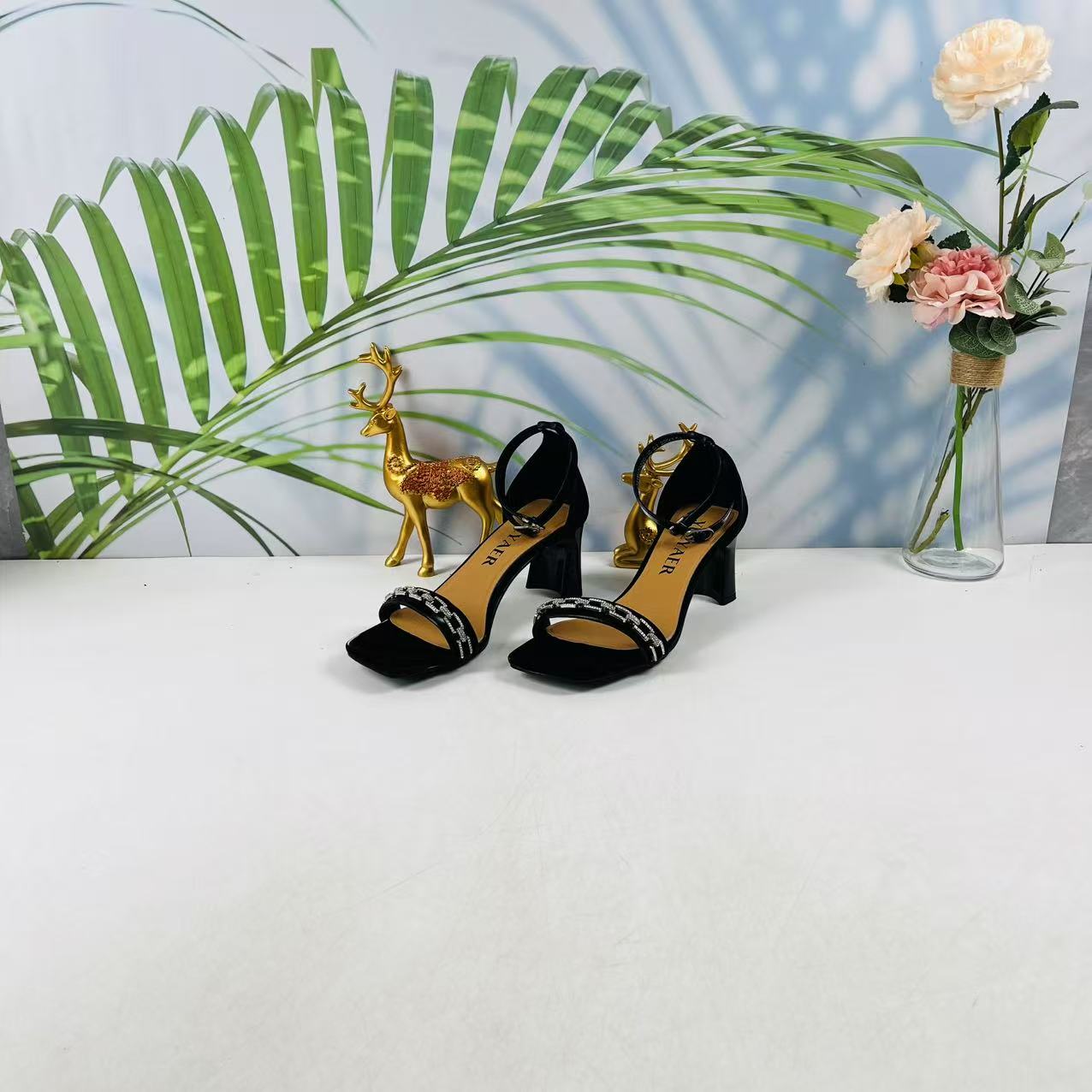 小强家女鞋 芽儿家新款百搭女凉鞋（Y675-39-1）（W34AYG23220-1601）