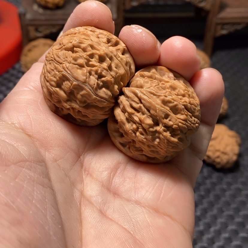 【闪购商品】文玩核桃把件39尺，有修磨盘