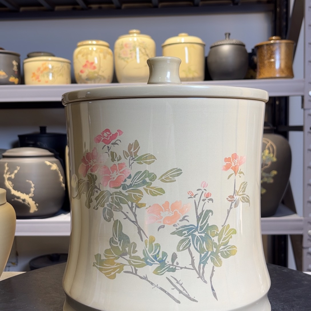 罐福利白泥亮光彩填七饼缸