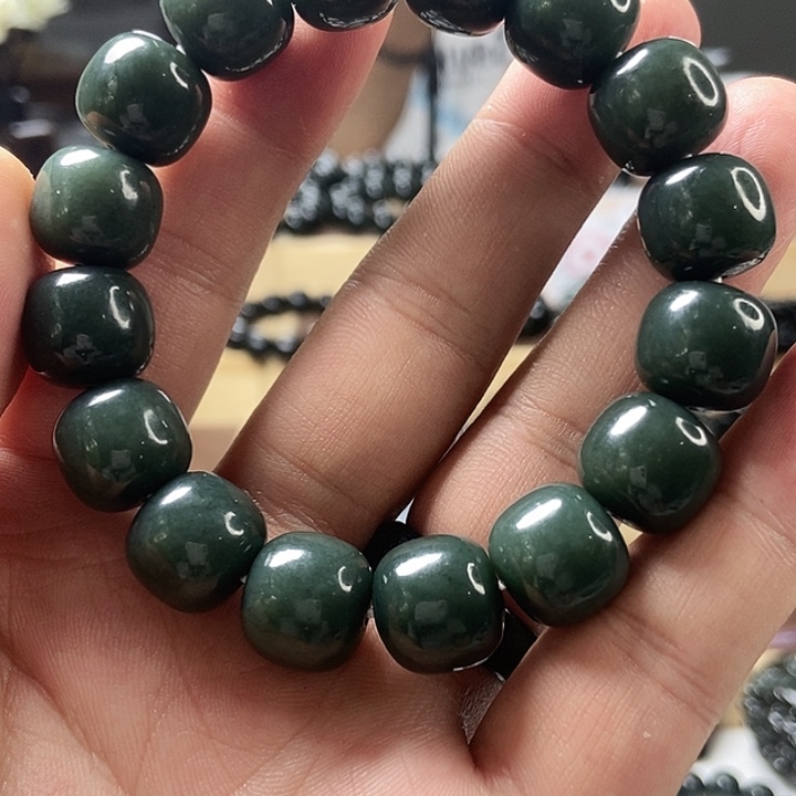 和田玉（青玉）未镶嵌颈饰