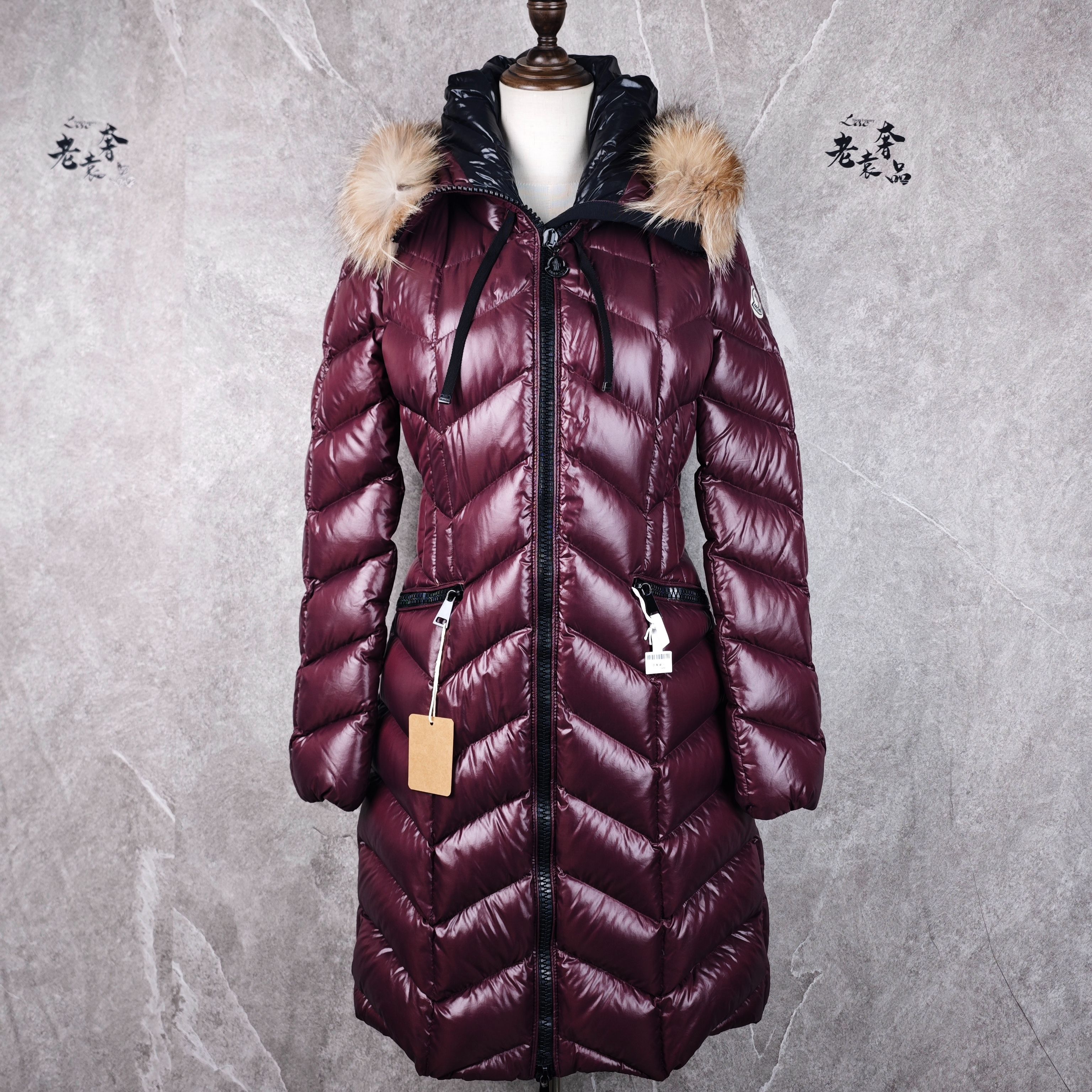 99新 MONCLER  海囤K/蒙口/上衣/1码/hs37534