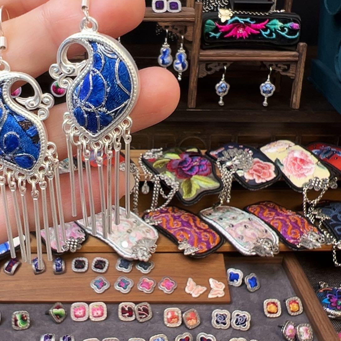 织绣手工刺绣工艺品
