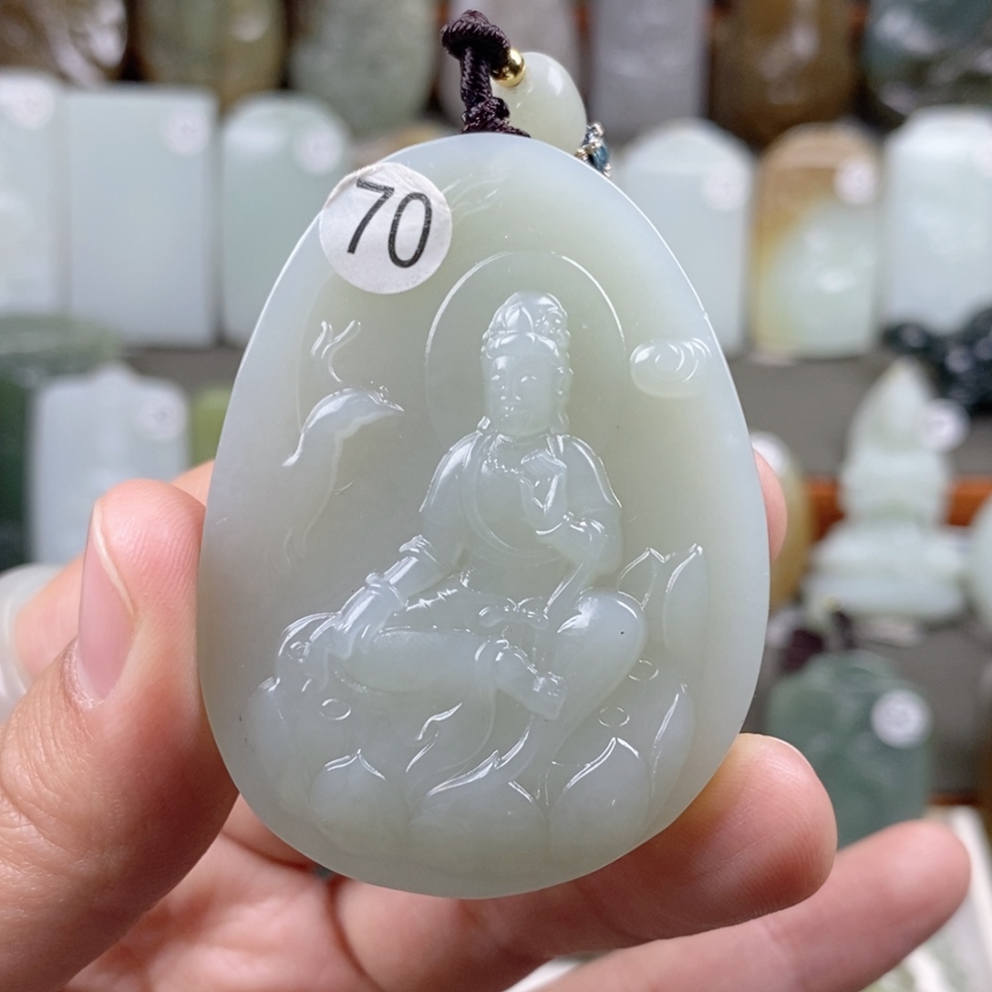 和田玉未镶嵌颈饰