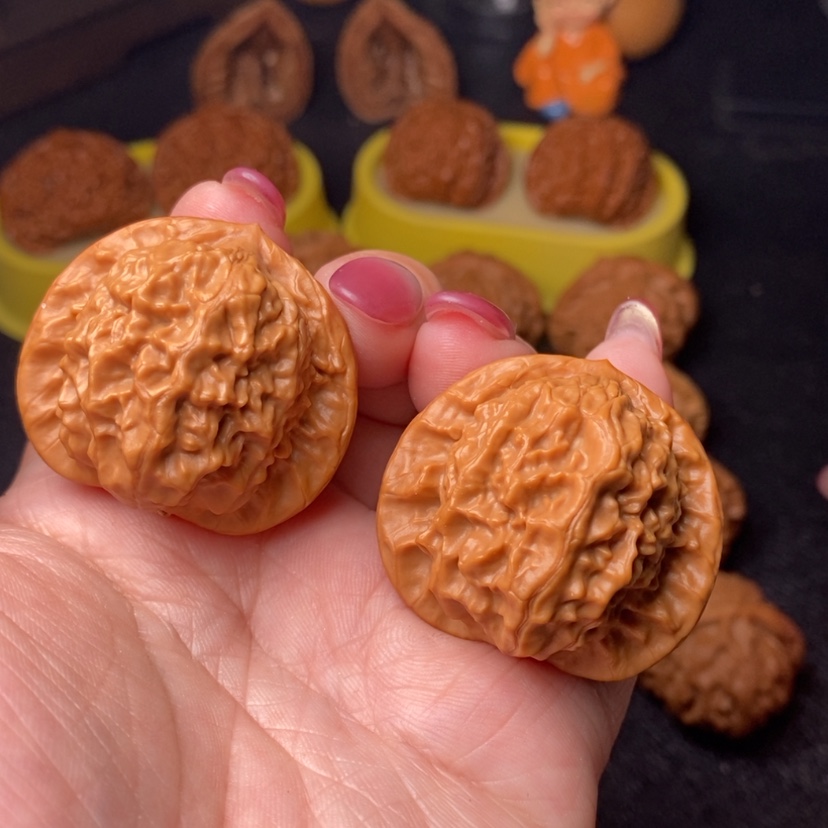 【闪购商品】把件文玩核桃812号瓷娃娃39