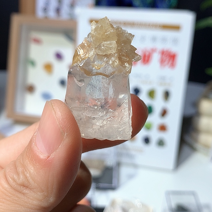 2327 三水矿物标本摆件