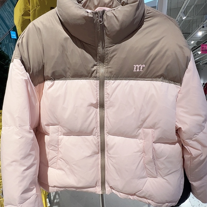 粉色韩系休闲短裤羽绒服均码