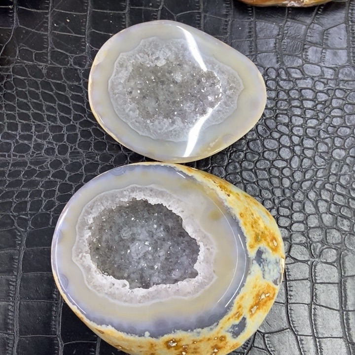 水晶聚宝盆未镶嵌