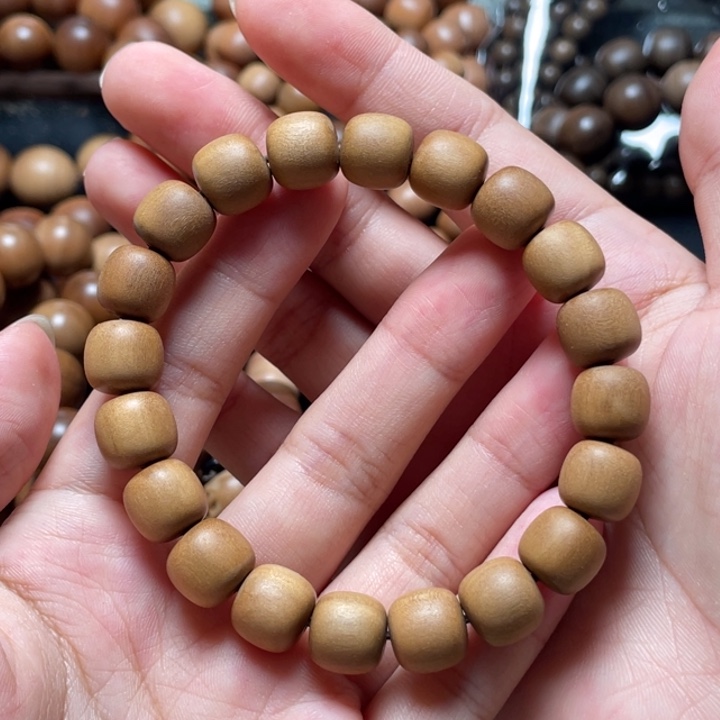 檀香木手串/手链老山檀10*11福利