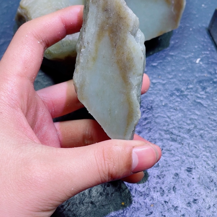 和田玉未镶嵌珠宝半成品