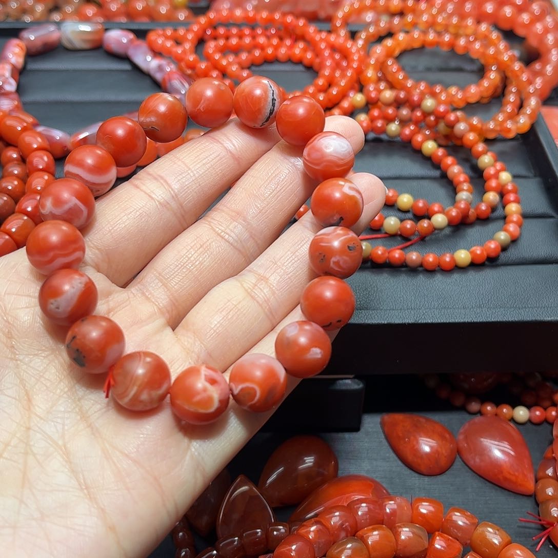 南红玛瑙手链未镶嵌