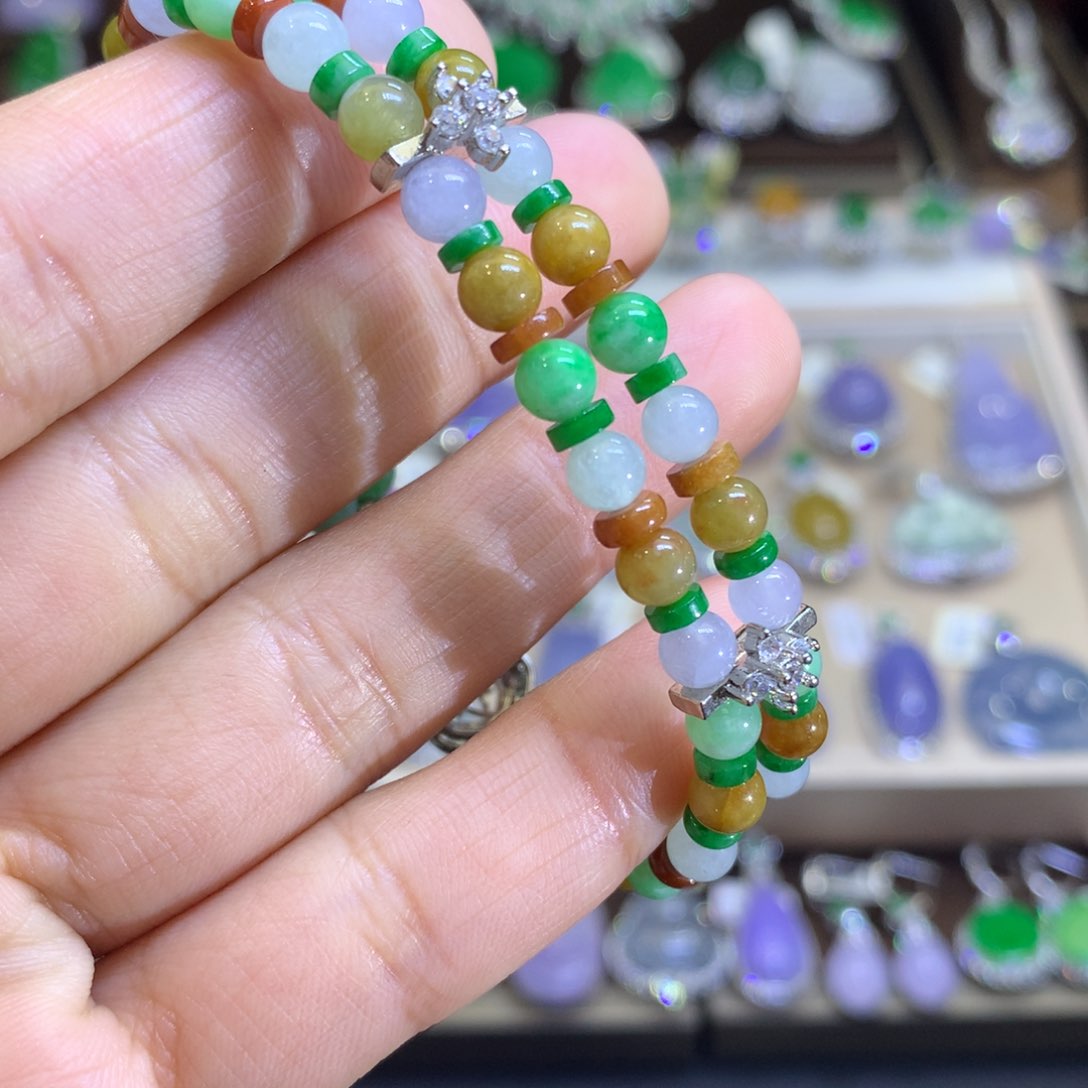 翡翠颈饰银S925镶嵌翡翠