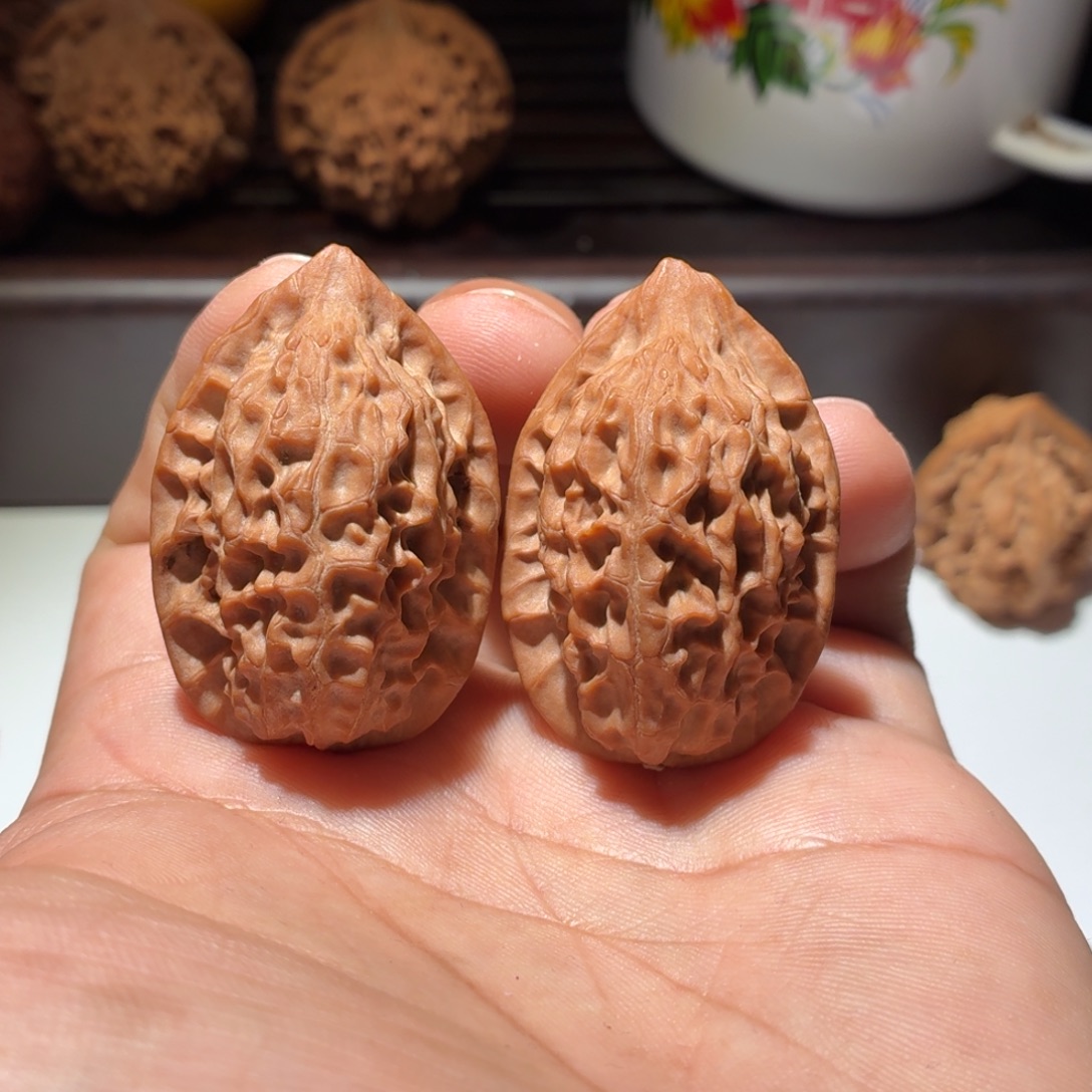 吊坠文玩核桃京娘湖  野生