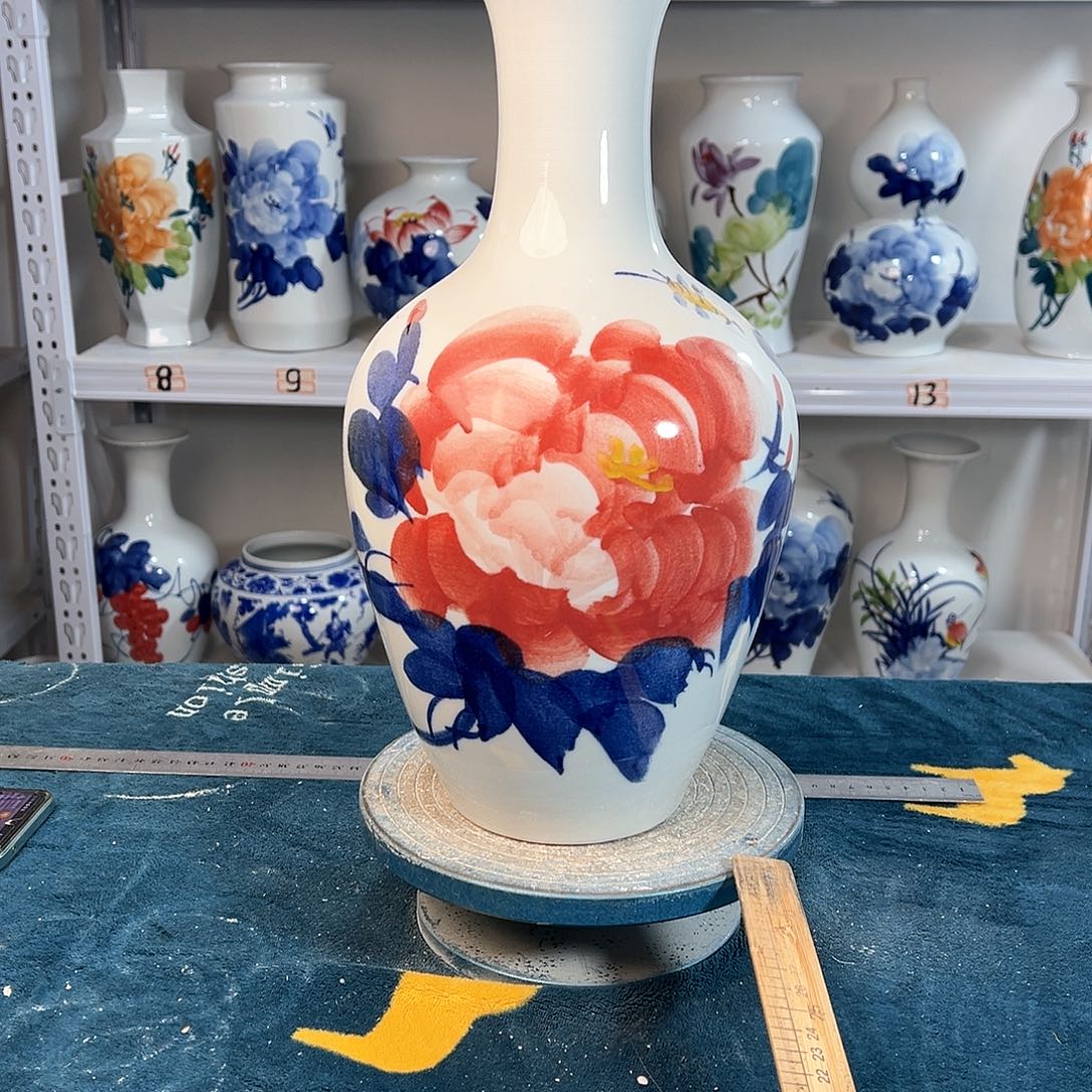 摆件景德镇陶瓷棒红牡