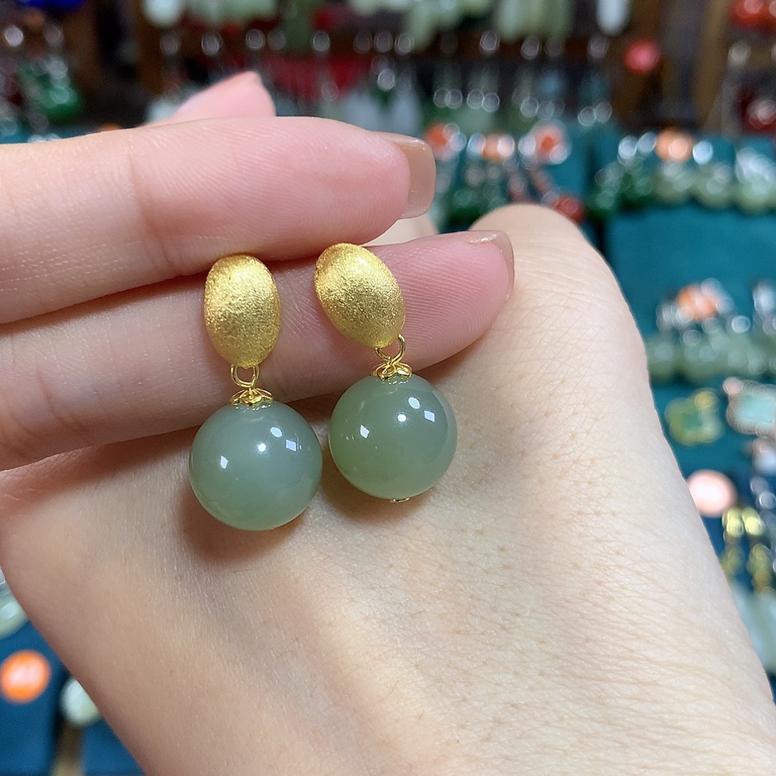 和田玉银S925镶嵌耳饰卡12左右