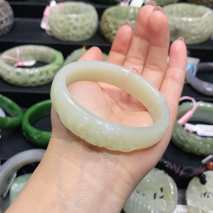 和田玉手镯57+圈口 编号54贵妃镯未镶嵌