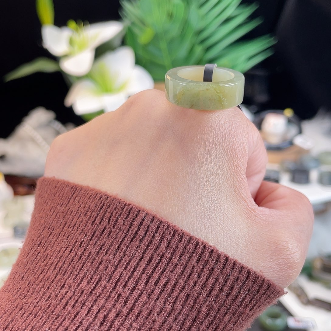 和田玉未镶嵌戒指E158青山绿水直切16.6