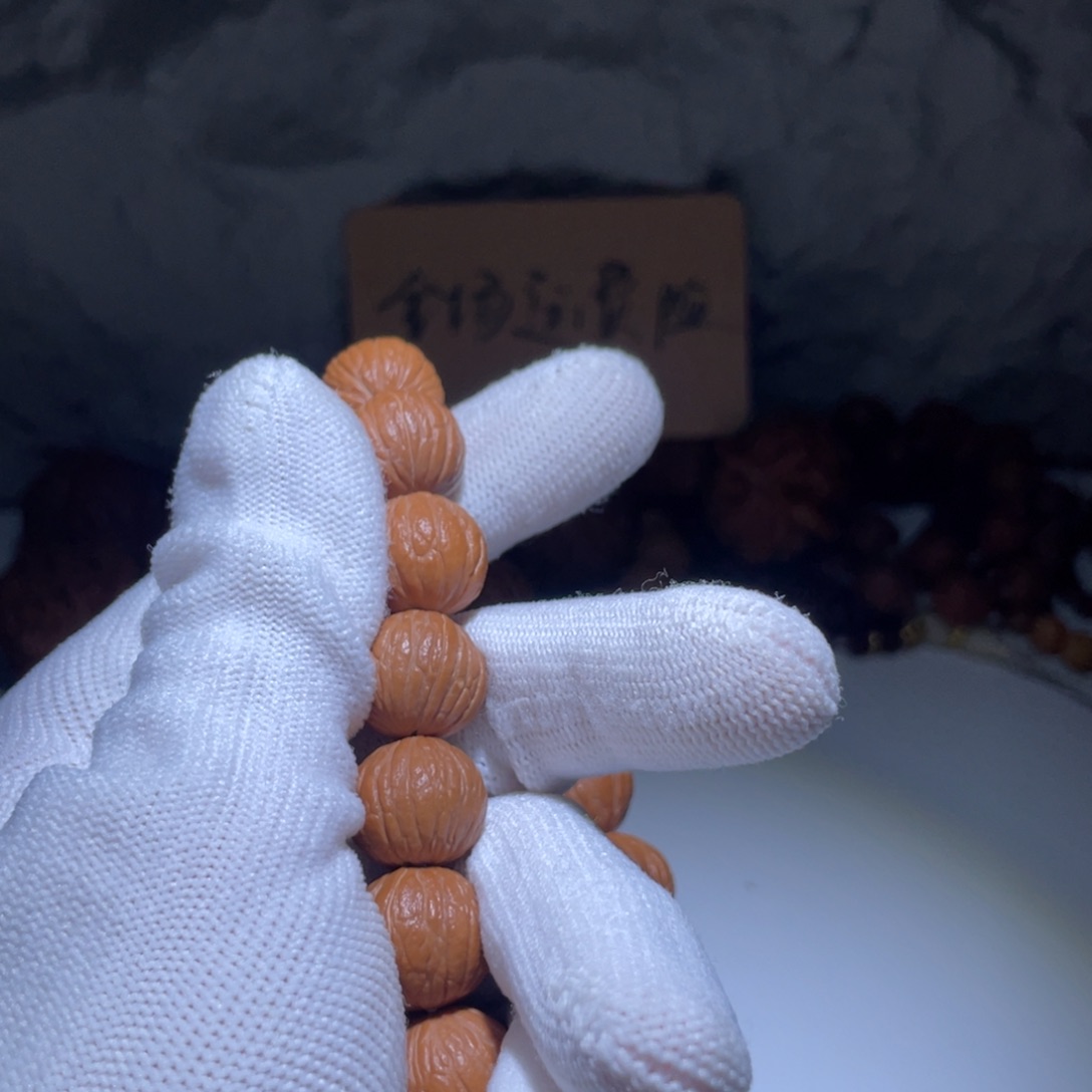 文玩核桃吊坠15凤羽无科技，打底