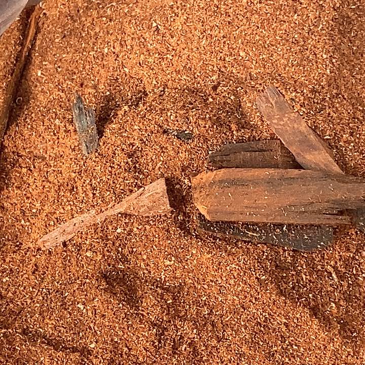 檀香紫檀（小叶紫檀）一斤装粉末