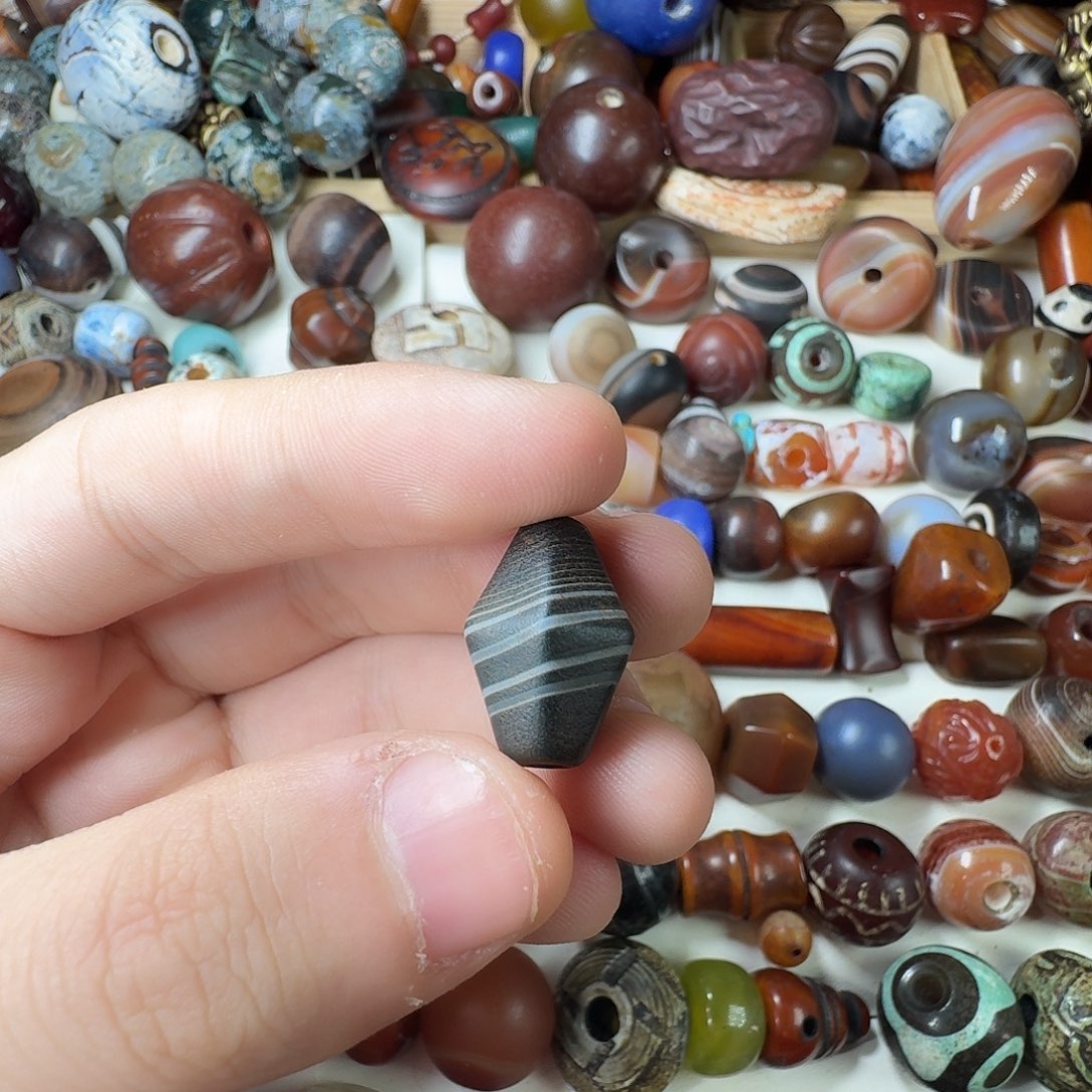 玛瑙/玉髓未镶嵌纯天然玛瑙珠子