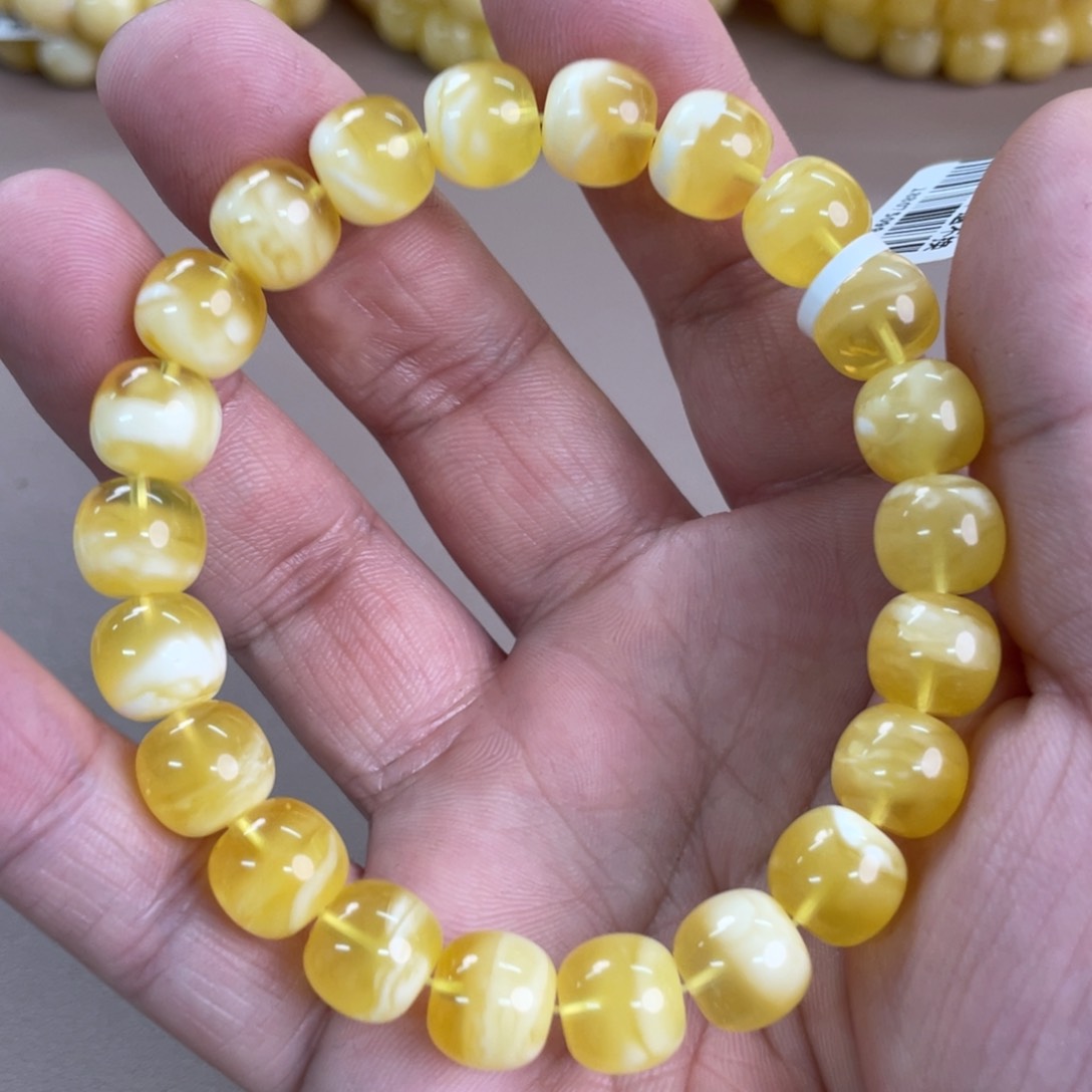 琥珀裸石未镶嵌021000000000