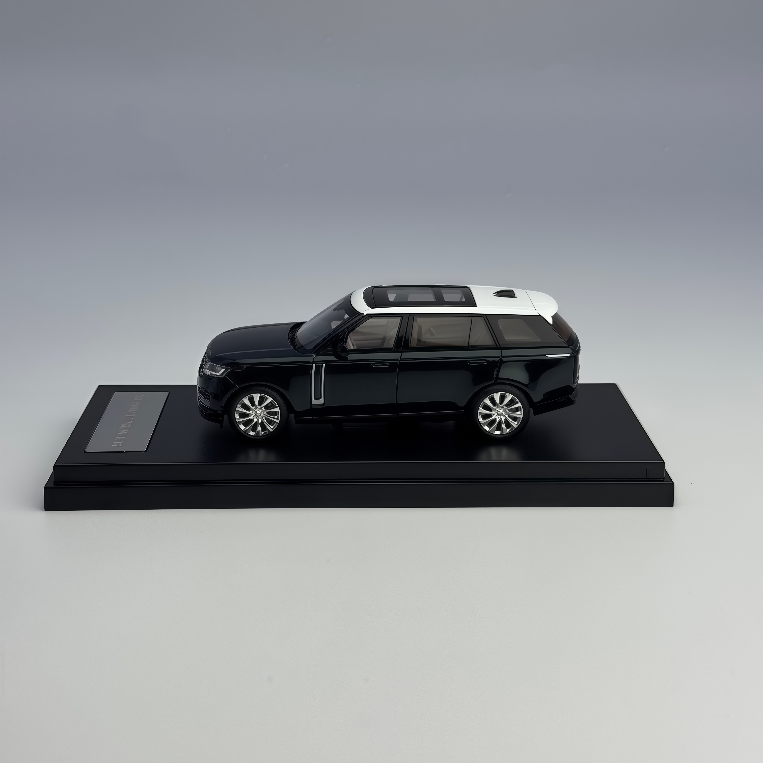 LCD1/64比例路虎揽胜2022款汽车模型玩具车玩具合金