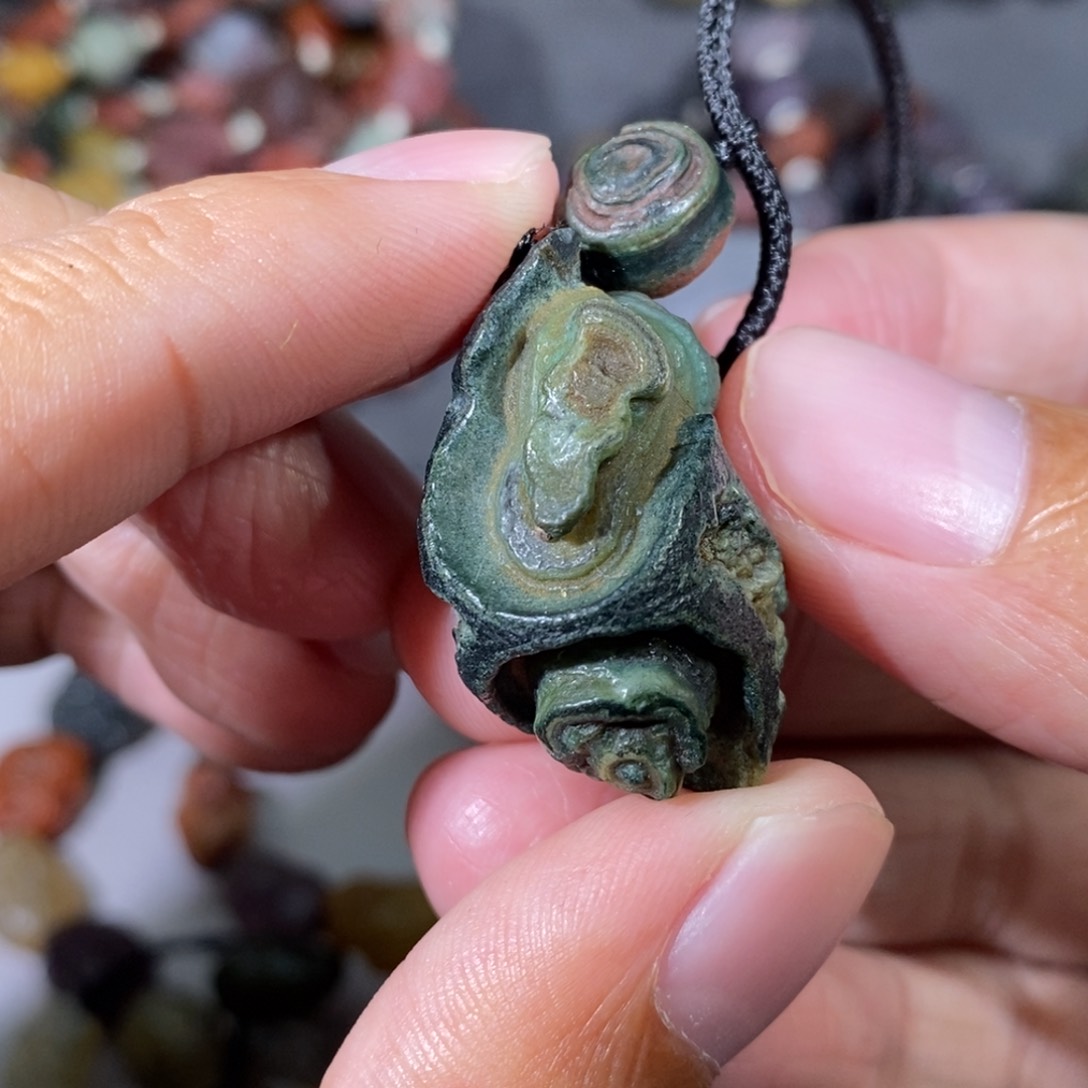 未镶嵌玛瑙/玉髓珠宝奇石