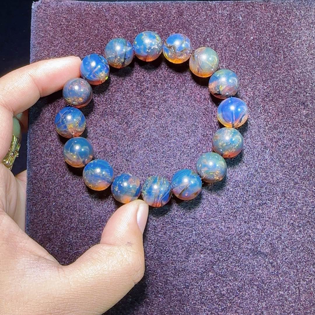 琥珀未镶嵌裸石琥珀