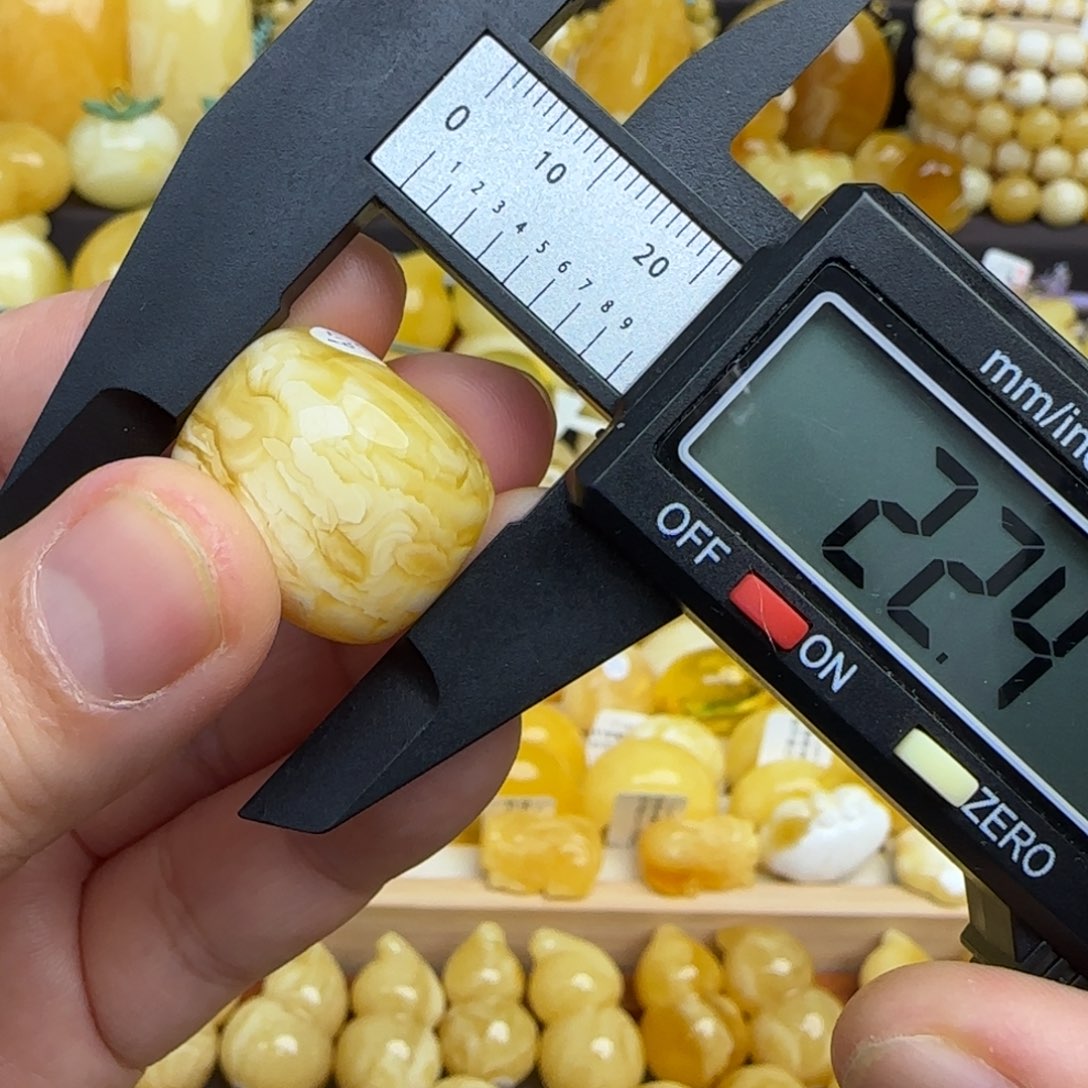 蜜蜡吊坠(不含链)未镶嵌天然俄料金白虎皮妖花蜜蜡墩子