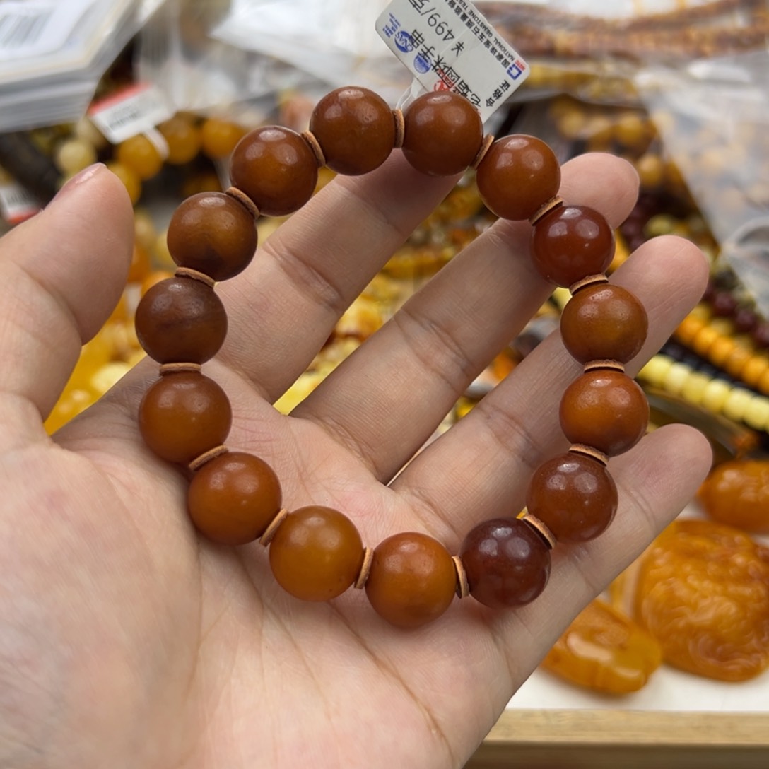 琥珀珠宝奇石未镶嵌