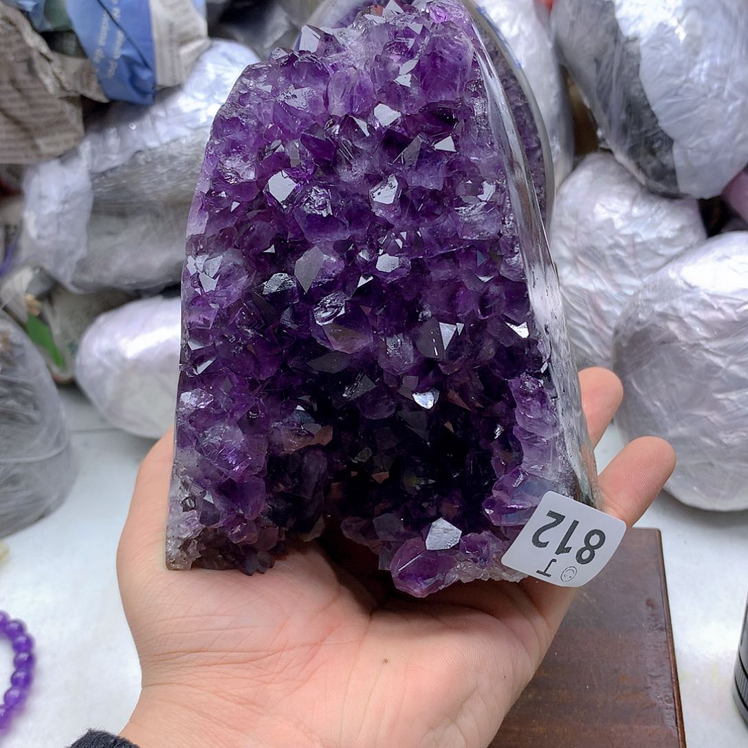 紫晶大型摆件（非配饰）未镶嵌