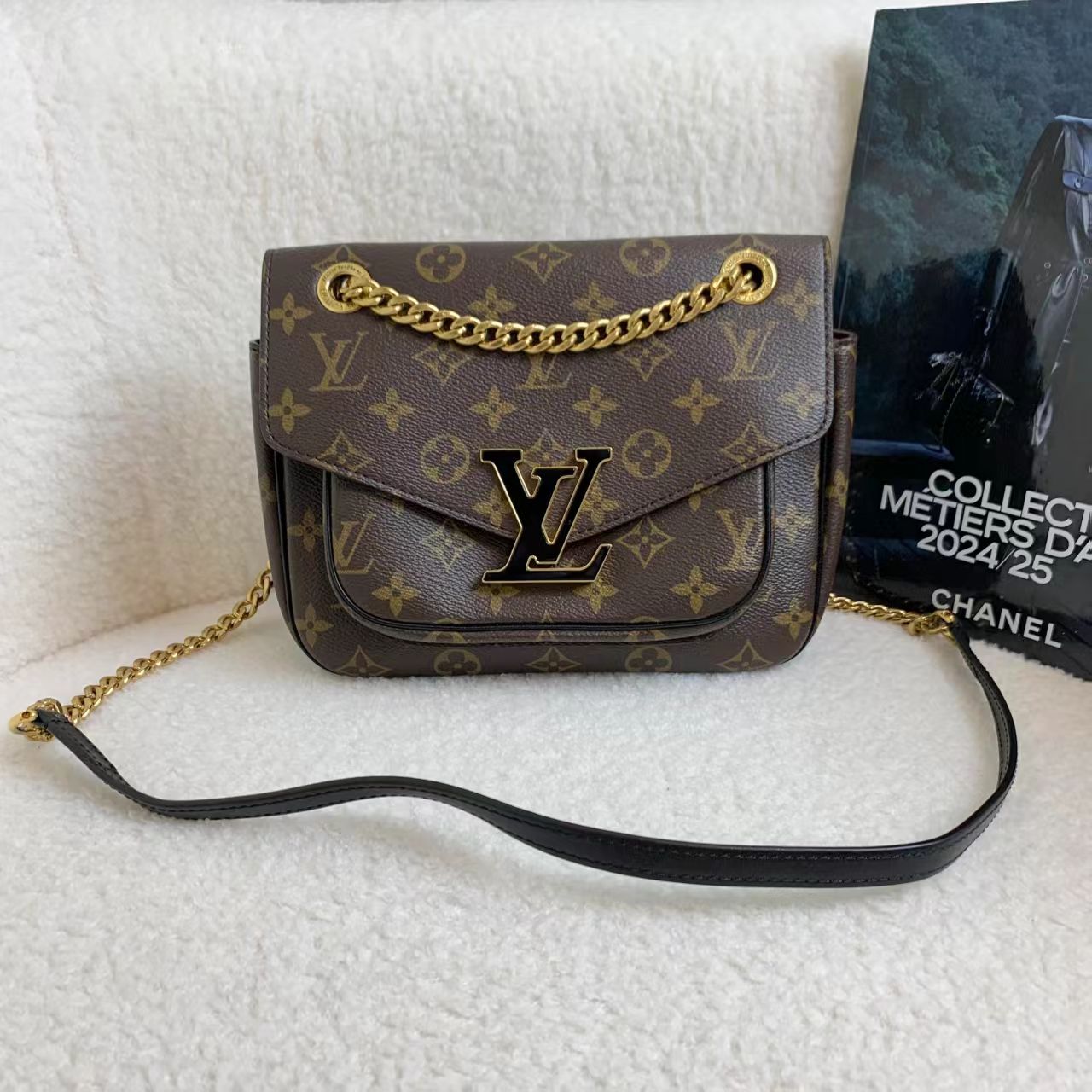 99新 LouisVuitton/路易威登 壹臻/老花Passy邮差包  52943833