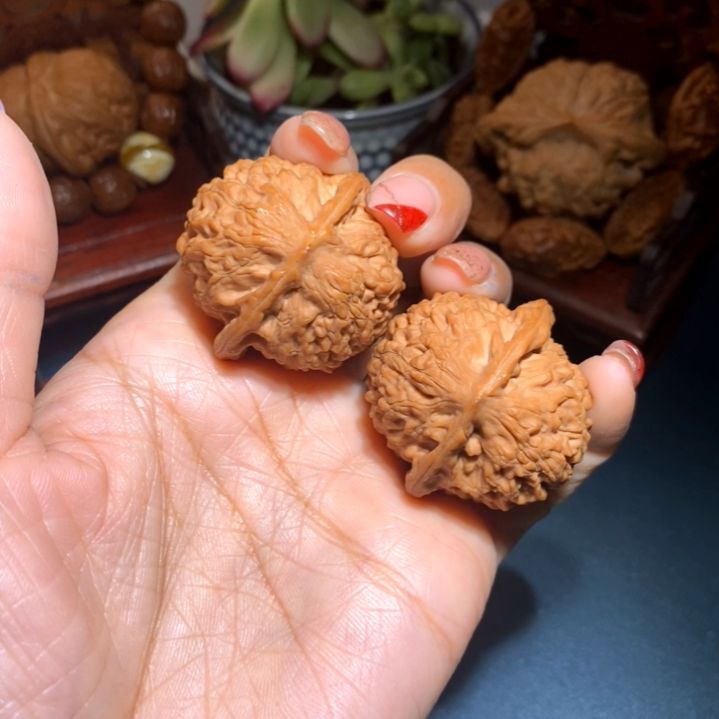 文玩核桃把件金牛38