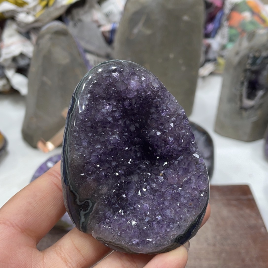 紫晶大型摆件（非配饰）未镶嵌